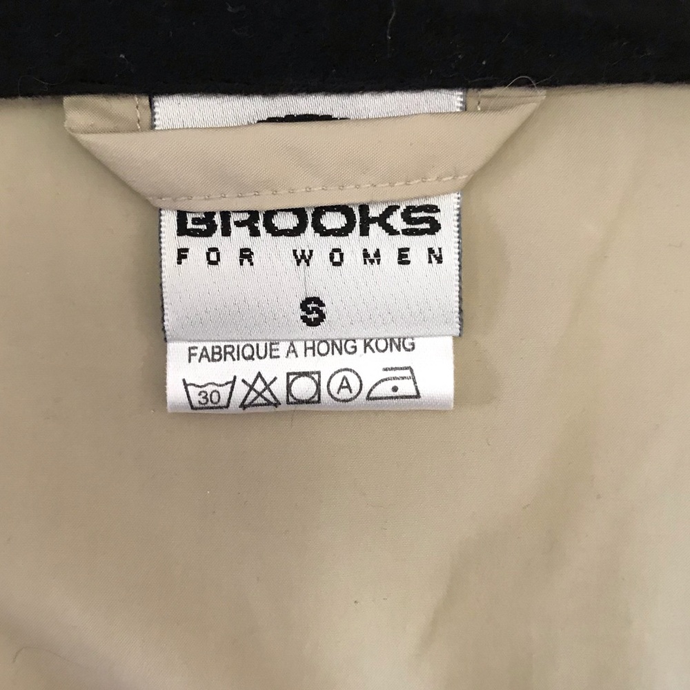 Brooks Jacket - image 3